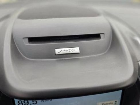 Used 2016 Ford Escape Titanium image 26