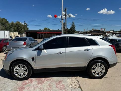 Used 2012 Cadillac SRX Luxury FWD image 4