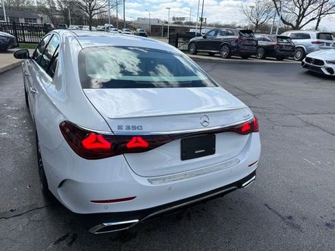 New 2026 Mercedes-Benz E 350 4MATIC Sedan image 5