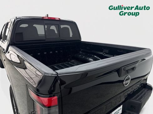 Used 2022 Nissan Frontier SV w/ Technology Package RWD image 46