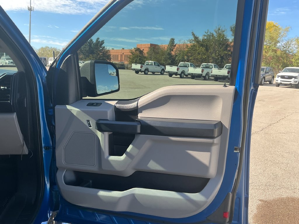 Used 2017 Ford F150 XL w/ Equipment Group 101A Mid AWD/4WD image 17