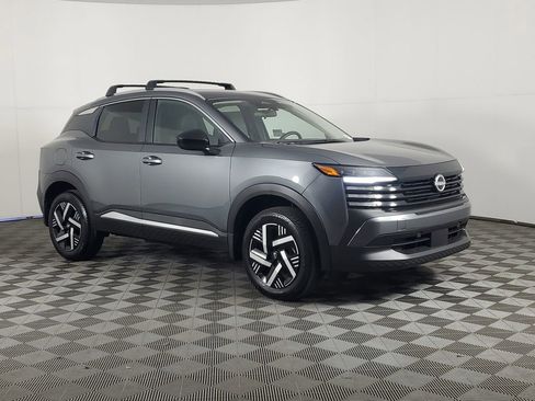 New 2026 Nissan Kicks SV w/ Cold Weather Package image 2