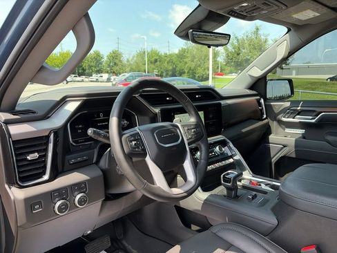 Used 2025 GMC Sierra 1500 Denali w/ Denali Reserve Package AWD/4WD image 56