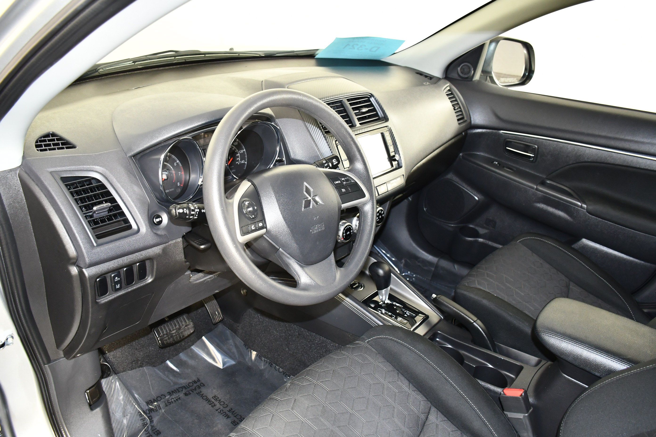 Used 2024 Mitsubishi Outlander Sport SE AWD/4WD image 34