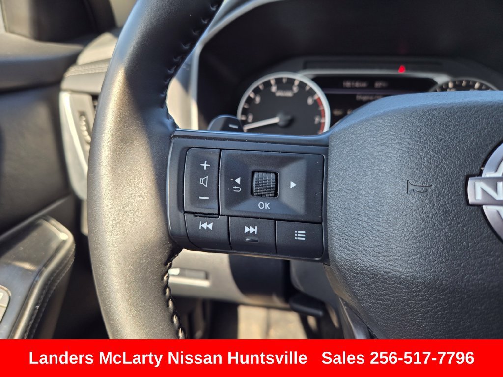 Used 2025 Nissan Rogue SV FWD image 21