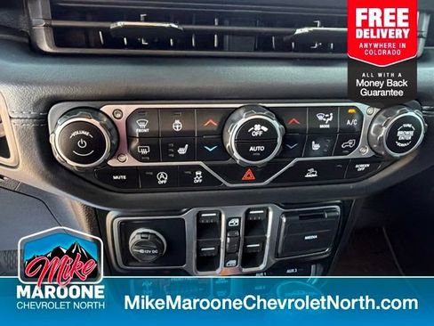 Used 2024 Jeep Gladiator Rubicon w/ Convenience Group AWD/4WD image 28