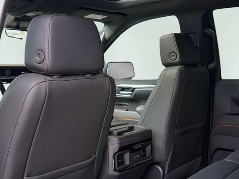 New 2026 GMC Sierra 1500 AT4 w/ AT4 Premium Package AWD/4WD image 19