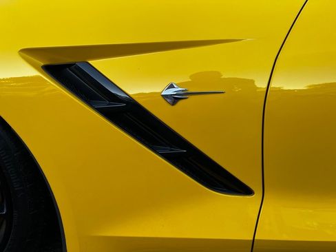 Used 2015 Chevrolet Corvette Stingray Coupe w/ 2LT Preferred Equipment Group image 33