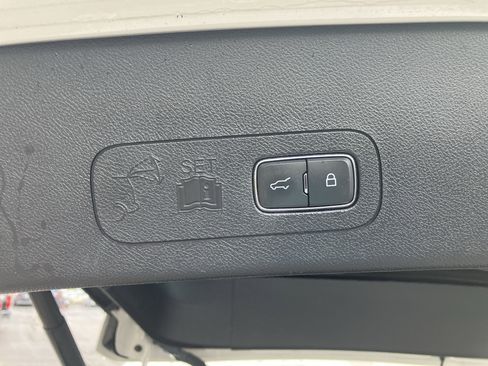 Used 2022 Lincoln Aviator AWD w/ Premium Package image 13
