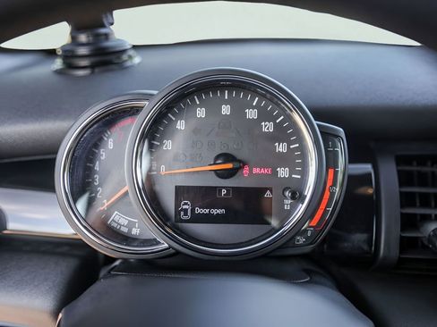 Used 2019 MINI Cooper Convertible w/ Premium Package FWD image 14