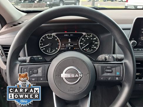 Used 2023 Nissan Rogue SV AWD/4WD image 19