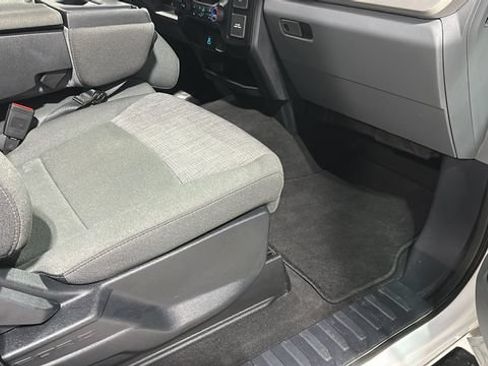 Used 2025 Ford F250 XLT AWD/4WD image 29