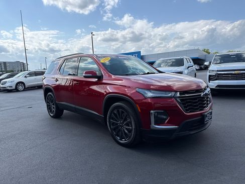 Used 2023 Chevrolet Traverse RS AWD/4WD image 1