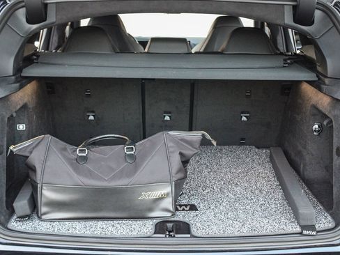 Used 2024 BMW XM image 28