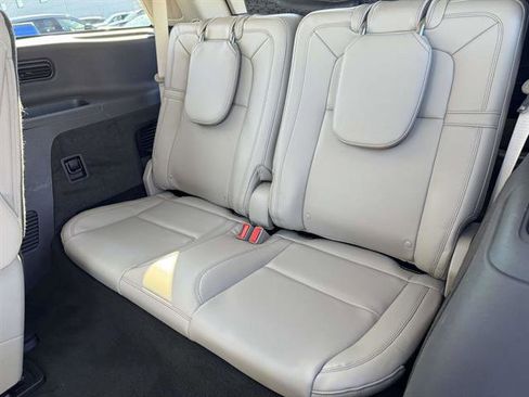 Used 2021 Lincoln Aviator Reserve w/ Equipment Group 201A image 9