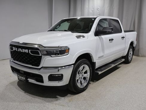 Used 2025 RAM 1500 Big Horn AWD/4WD image 8
