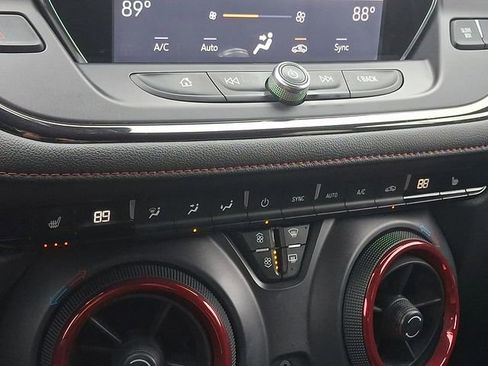 Used 2019 Chevrolet Blazer RS AWD/4WD image 14