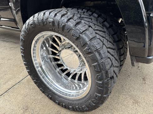 Used 2025 RAM 3500 Longhorn image 20