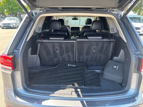 Used 2024 Volkswagen Atlas SE FWD image 36