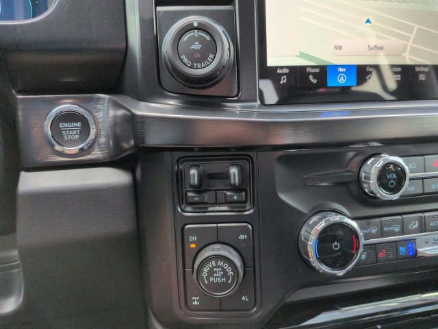 New 2026 Ford F250 Lariat w/ Tremor Off-Road Package AWD/4WD image 24