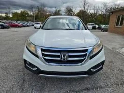 Used 2013 Honda Crosstour EX-L image 3