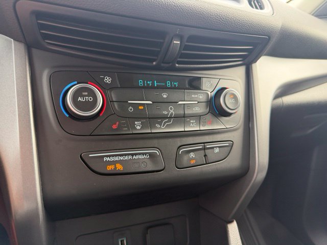 Used 2018 Ford Escape SE w/ SE Sync 3 Package AWD/4WD image 11