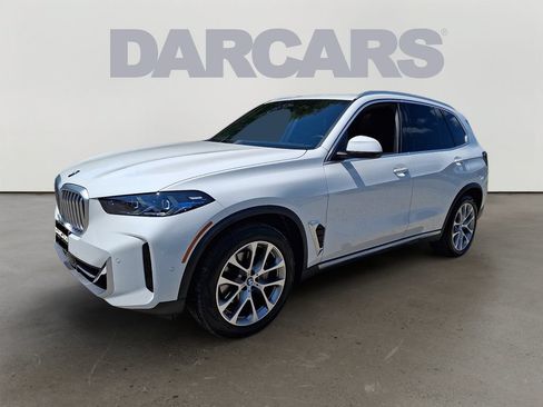 Used 2026 BMW X5 xDrive40i w/ Climate Comfort Package AWD/4WD image 3