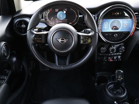 Used 2022 MINI Cooper S FWD image 4