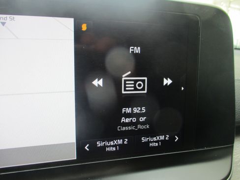 Used 2021 Kia Telluride EX w/ EX Premium Package FWD image 23