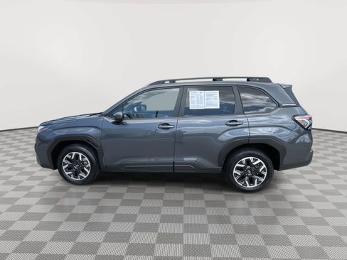 Certified 2025 Subaru Forester Premium w/ Convenience Package #1 AWD/4WD image 12