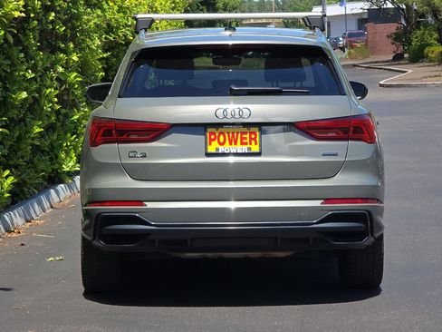 Used 2021 Audi Q3 2.0T Premium Plus w/ Premium Plus Package AWD/4WD image 5