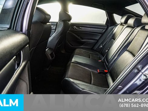 Used 2018 Honda Accord Sport image 17