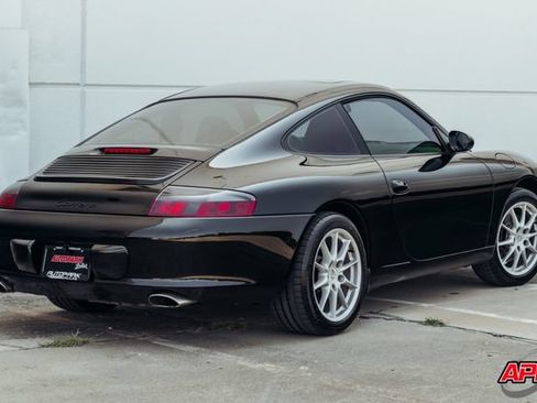 Used 2004 Porsche 911 Carrera RWD image 43