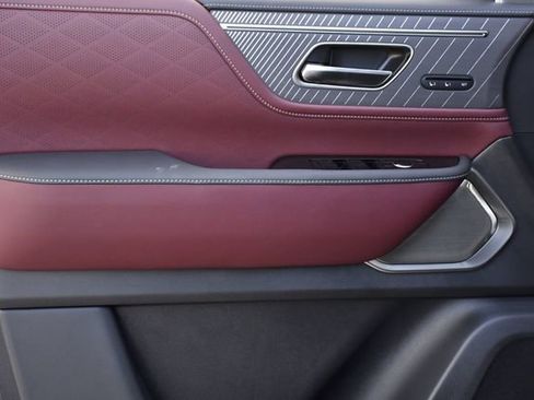 New 2026 INFINITI QX80 Autograph w/ Premium Cargo Package image 28