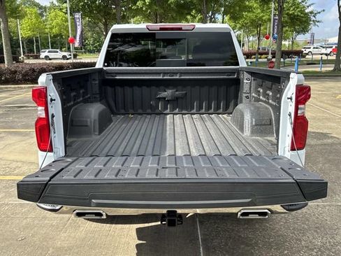 New 2026 Chevrolet Silverado 1500 LTZ w/ LTZ Convenience Package II AWD/4WD image 9