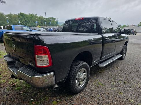 Used 2022 RAM 2500 Big Horn AWD/4WD image 8