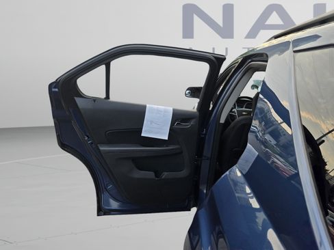 Used 2016 Chevrolet Equinox LT w/ Convenience Package FWD image 16