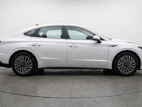 Used 2025 Hyundai Sonata SEL image 11
