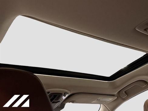 Used 2023 Subaru Outback Touring image 25