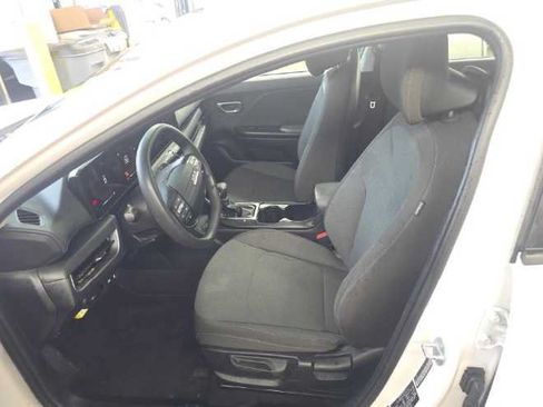 Used 2025 Kia K4 FWD image 6