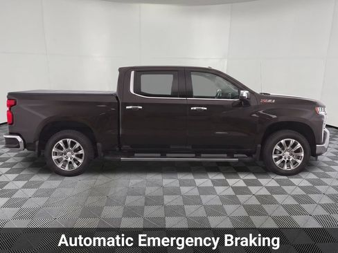 Certified 2021 Chevrolet Silverado 1500 LTZ w/ LTZ Premium Package AWD/4WD image 37