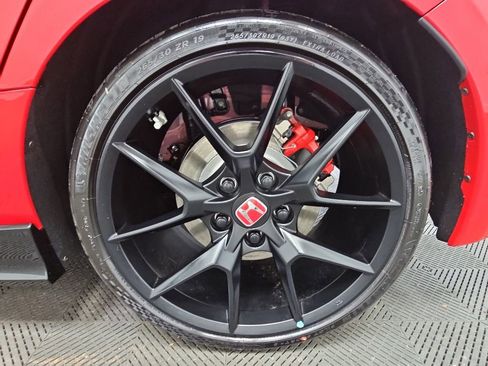 New 2026 Honda Civic Type R image 42