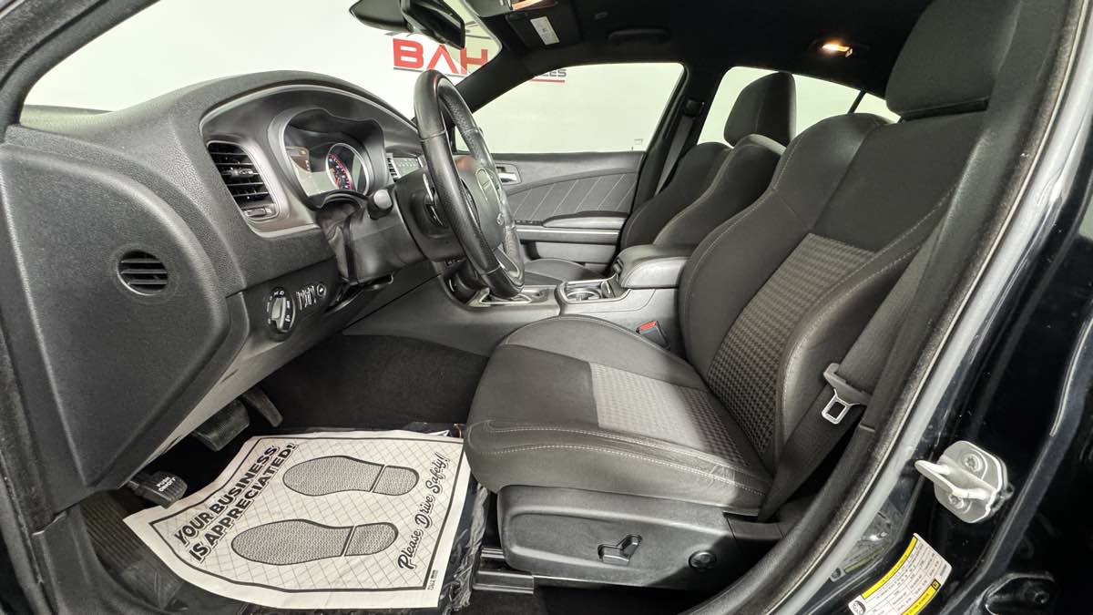 Used 2019 Dodge Charger GT RWD image 17