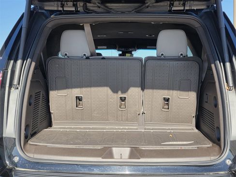 Used 2023 Chevrolet Tahoe Z71 image 27