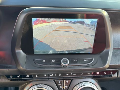 Used 2016 Chevrolet Camaro SS image 34