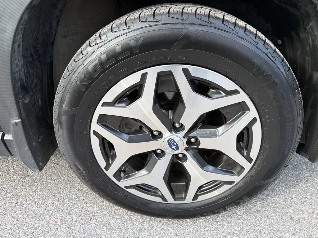 Certified 2024 Subaru Forester Premium AWD/4WD image 19