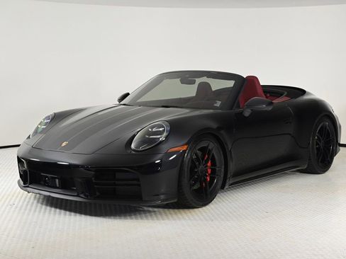 Certified 2025 Porsche 911 Carrera image 1