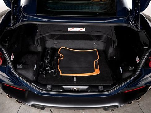 Certified 2022 Ferrari Portofino M RWD image 11