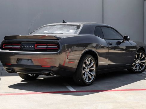 Used 2015 Dodge Challenger R/T Plus RWD image 11