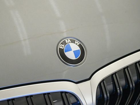 Used 2026 BMW 330i Sedan RWD image 8